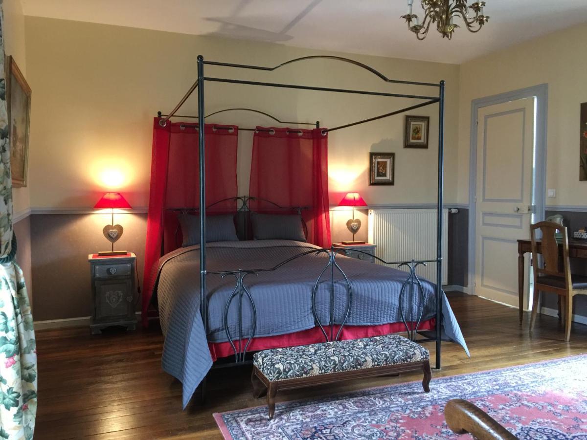 Chateau Le Barreau - Chambres D'Hotes Chemilly-sur-Yonne Room photo